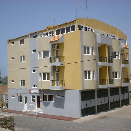 Residencial Por Do Sol 호텔 Porto Novo 외부 사진