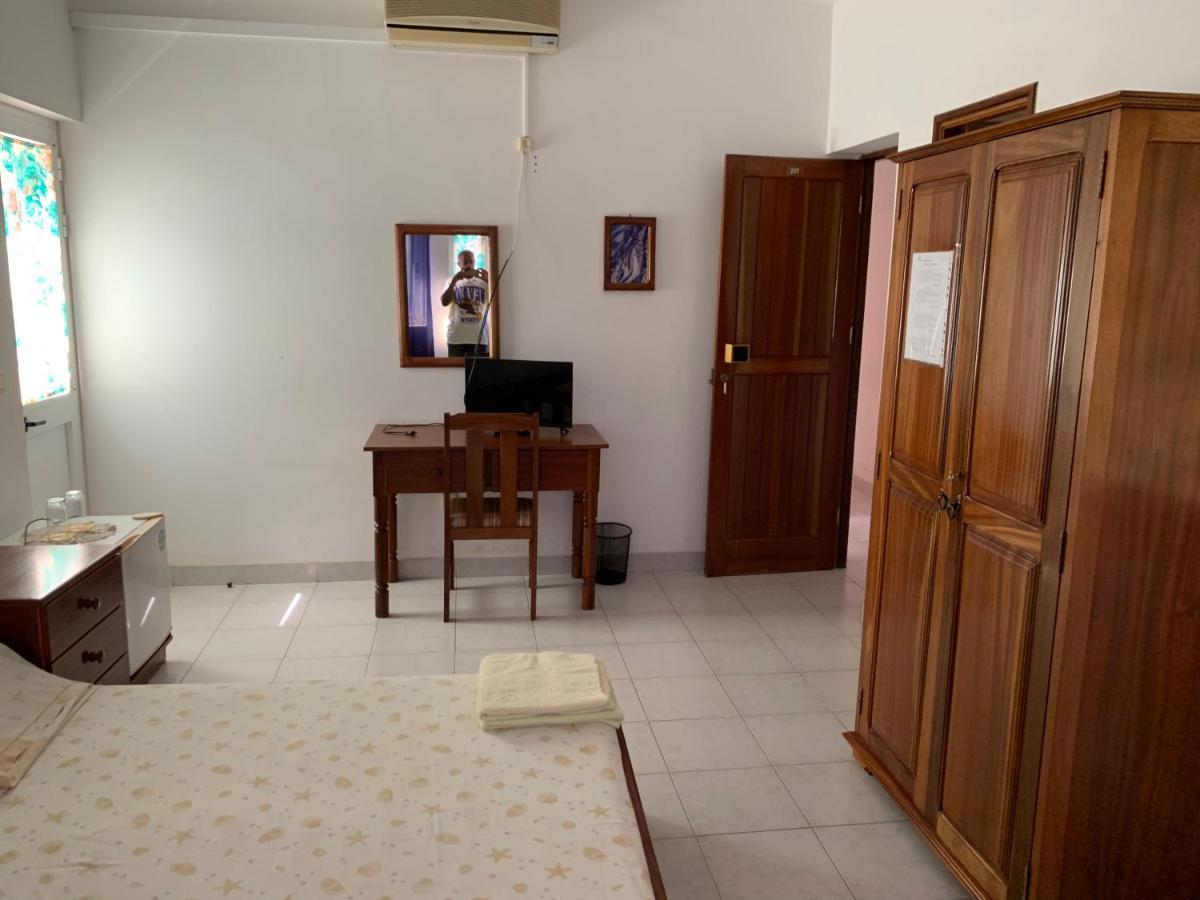 Residencial Por Do Sol 호텔 Porto Novo 외부 사진